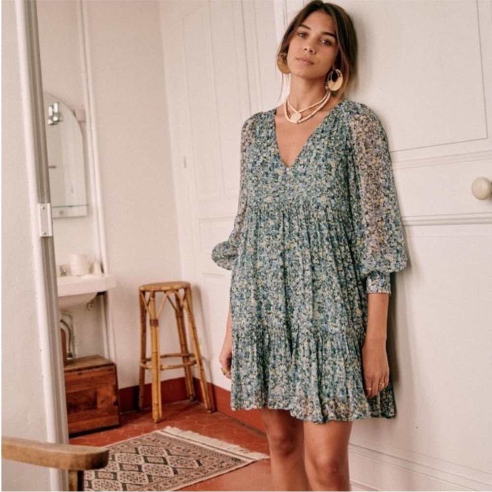 Sézane Aurena Dress in Garden Blue Size 40 US 8